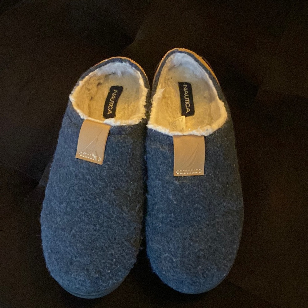 Wool Nautica slippers